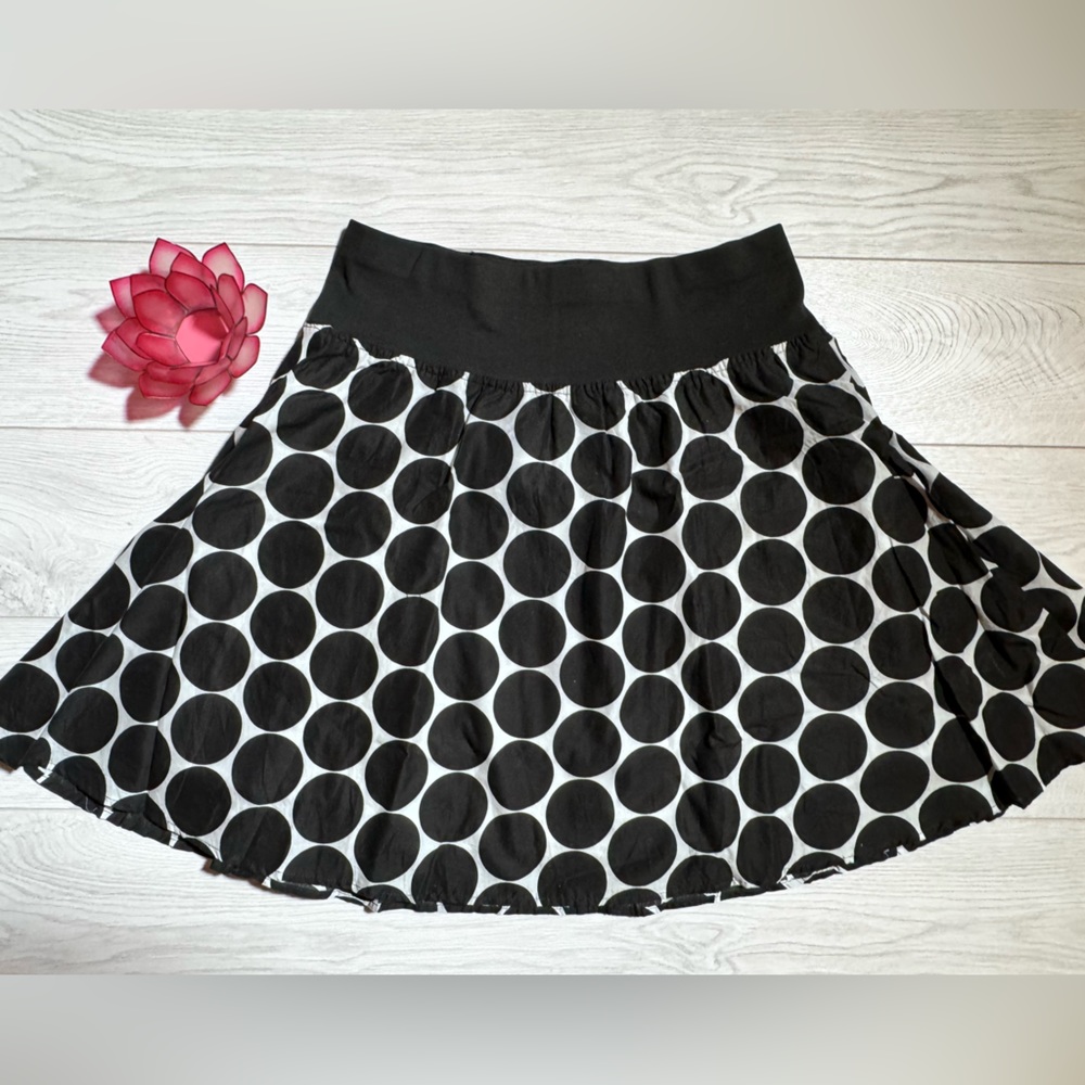 Majora Lightweight Summer Skirt -Size Medium